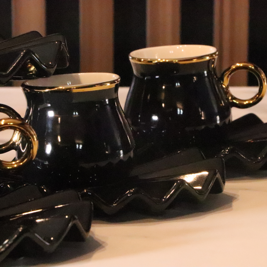 Black Wavy Arabic Coffee Set - 12 Pcs