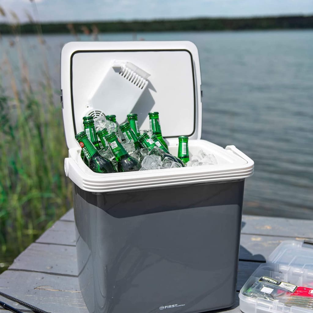 TZS First Austria Thermoelectric cooler | 32 litres-Royal Brands Co-